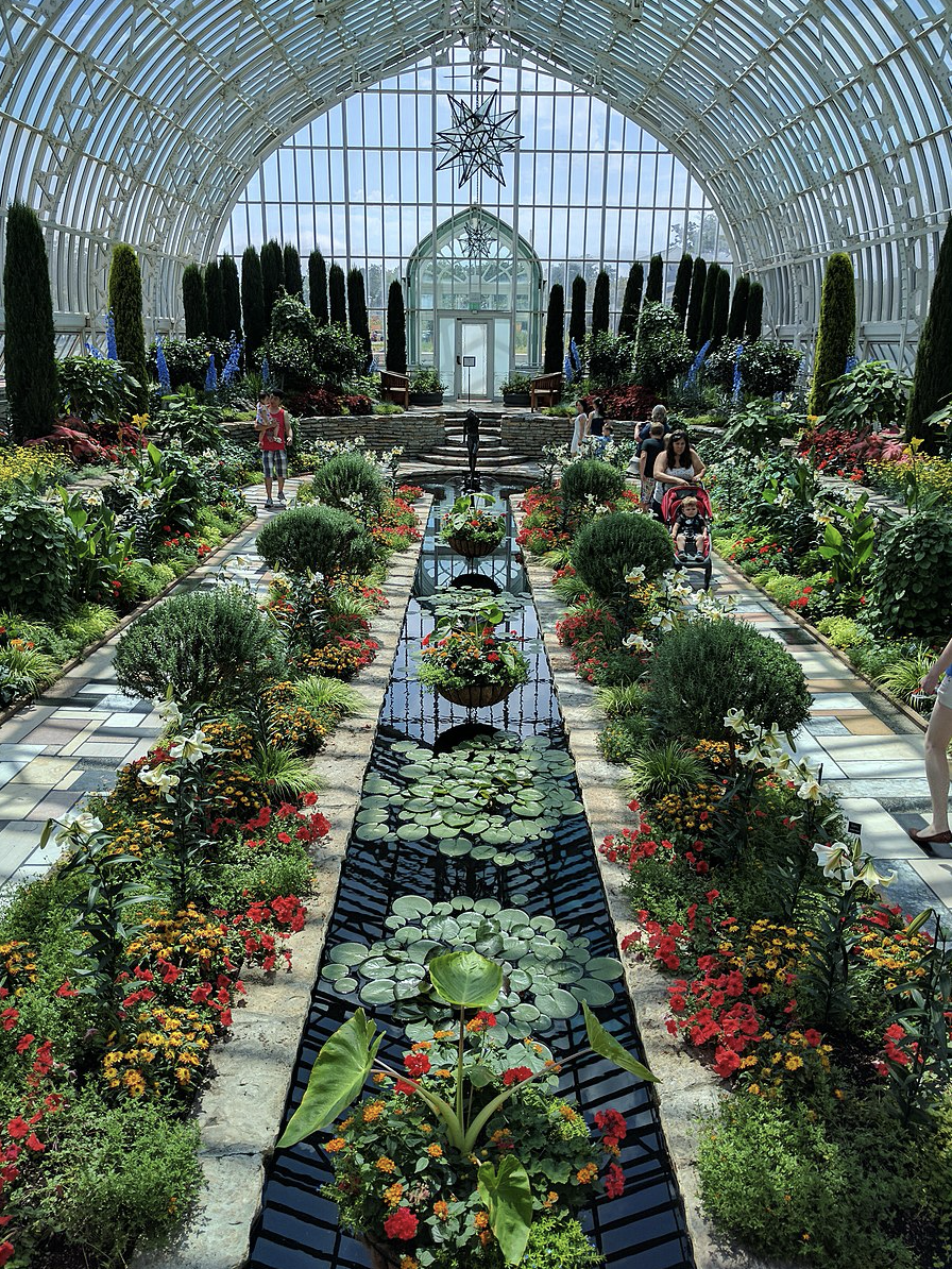 Local Public Conservatories: Plan a Fun Mother’s Day in the Gardens!