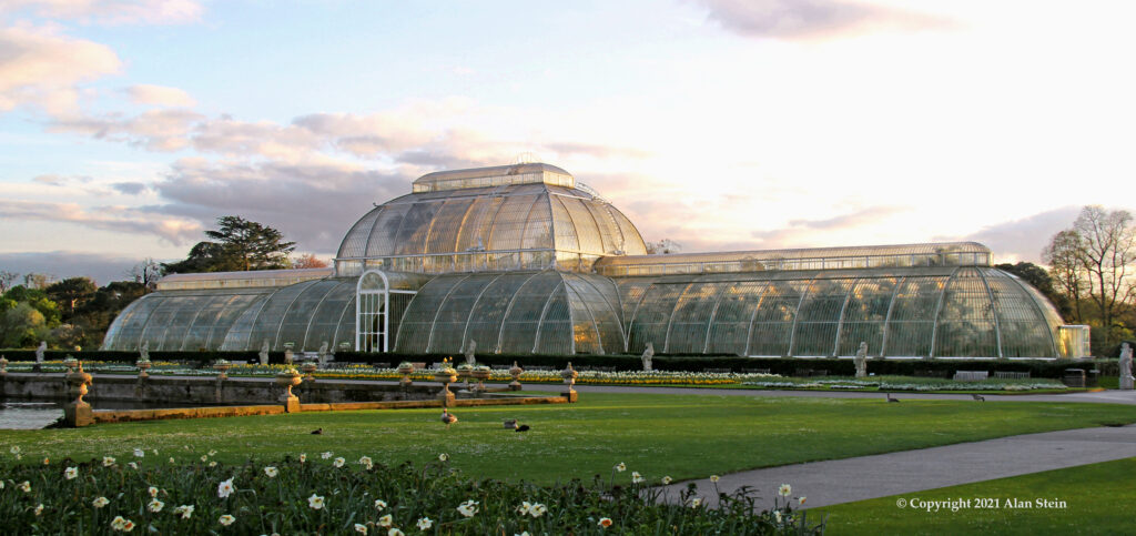 Historic Steel Conservatories_The Palm House at Kew Gardens_Photographer Alan Stein